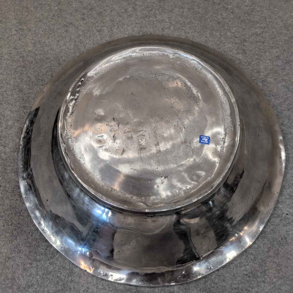 Vintage Mexican Pewter Serving Bowl Embossed Fruit Grapes Silver Tone Round - Picture 5 of 7